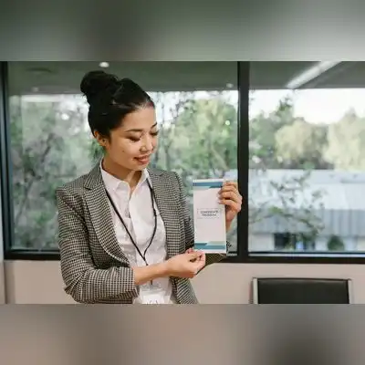 曹若梓